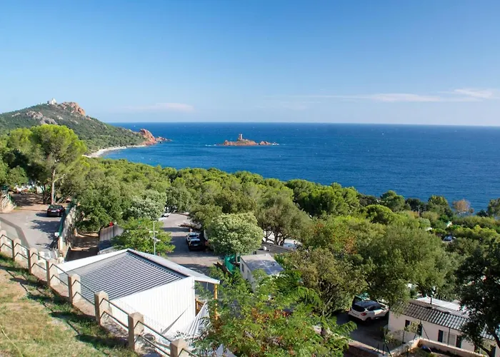 Frantheor Saint-raphael 4 Etoiles Сен-Рафаэль