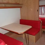 Frantheor Saint-raphael 4 Etoiles אתר קמפינג 4*