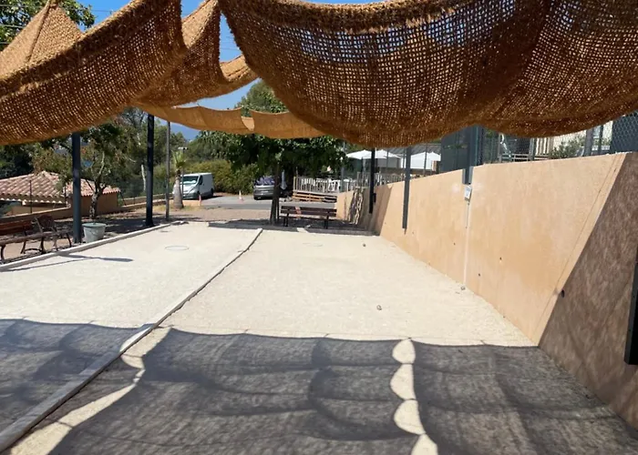 Kamp alanı Frantheor Saint-raphael 4 Etoiles 4*
