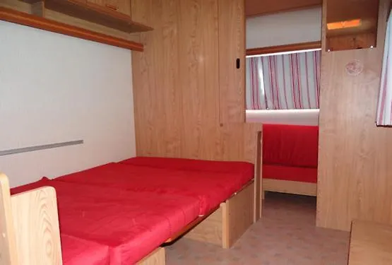 Kamp alanı Frantheor Saint-raphael 4 Etoiles